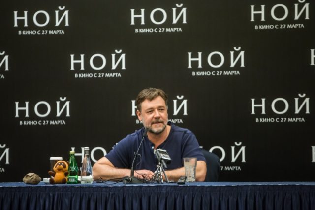 Russell Crowe Moszkva-NOÉ